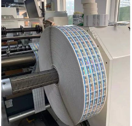 防偽標(biāo)簽印刷如何助力品牌打擊假冒偽劣？